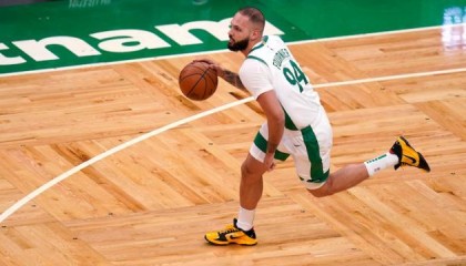 感染新冠后复出首战7投全失 富尼耶仍未适应绿军